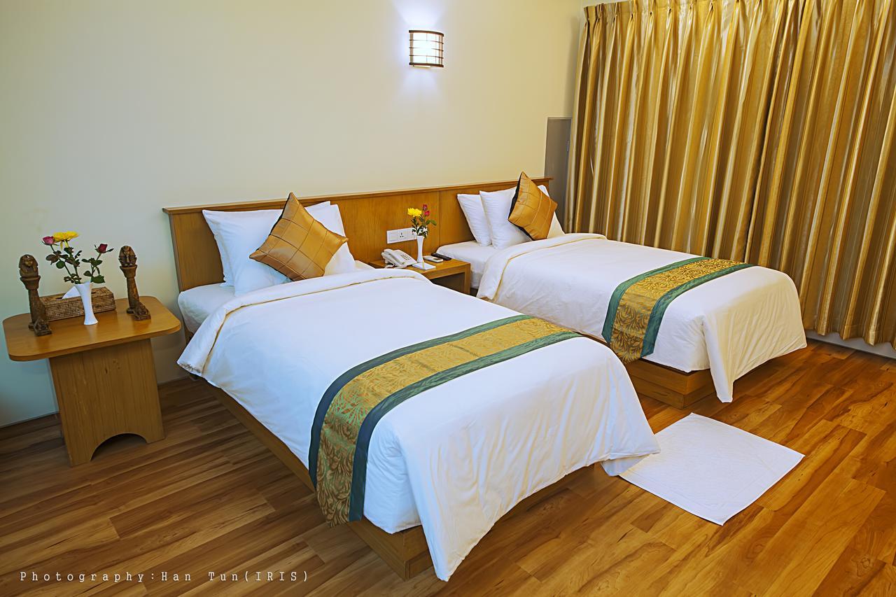 Ngwe Moe Hotel Mawlamyine Luaran gambar