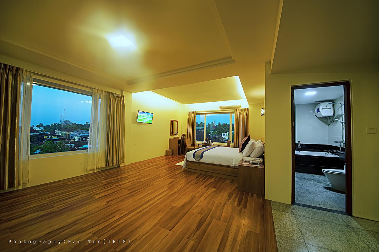 Ngwe Moe Hotel Mawlamyine Luaran gambar