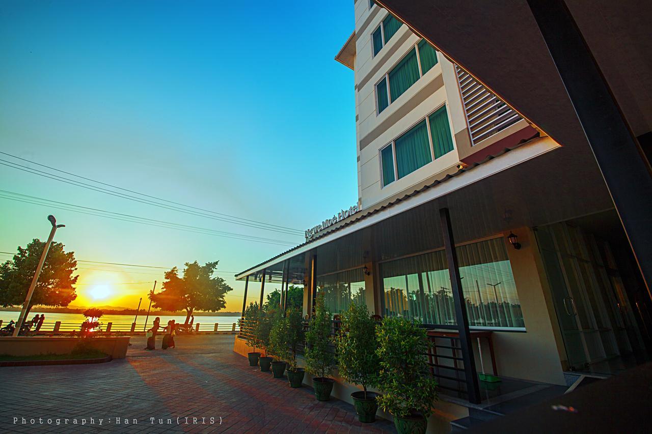 Ngwe Moe Hotel Mawlamyine Luaran gambar
