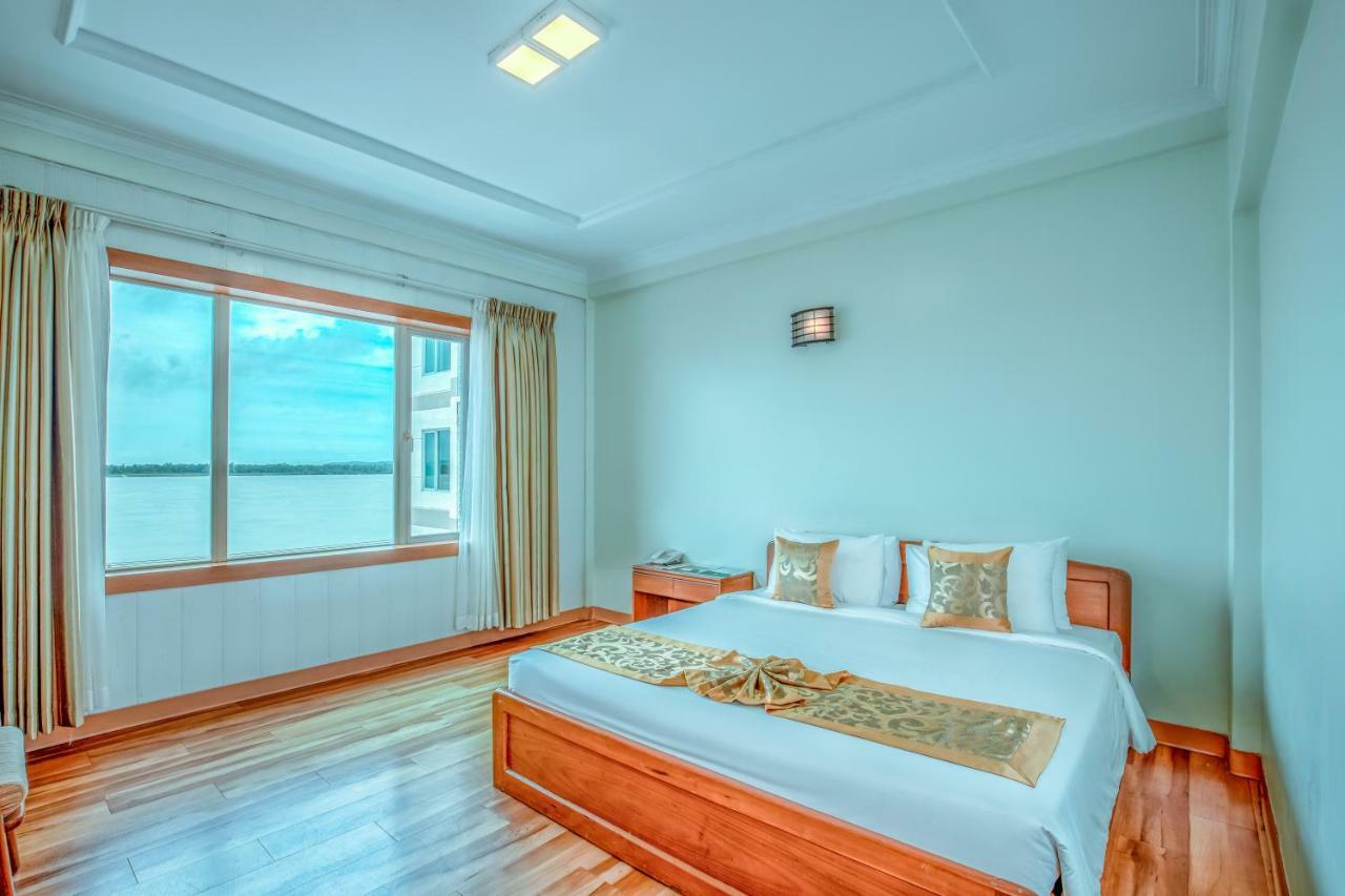 Ngwe Moe Hotel Mawlamyine Luaran gambar